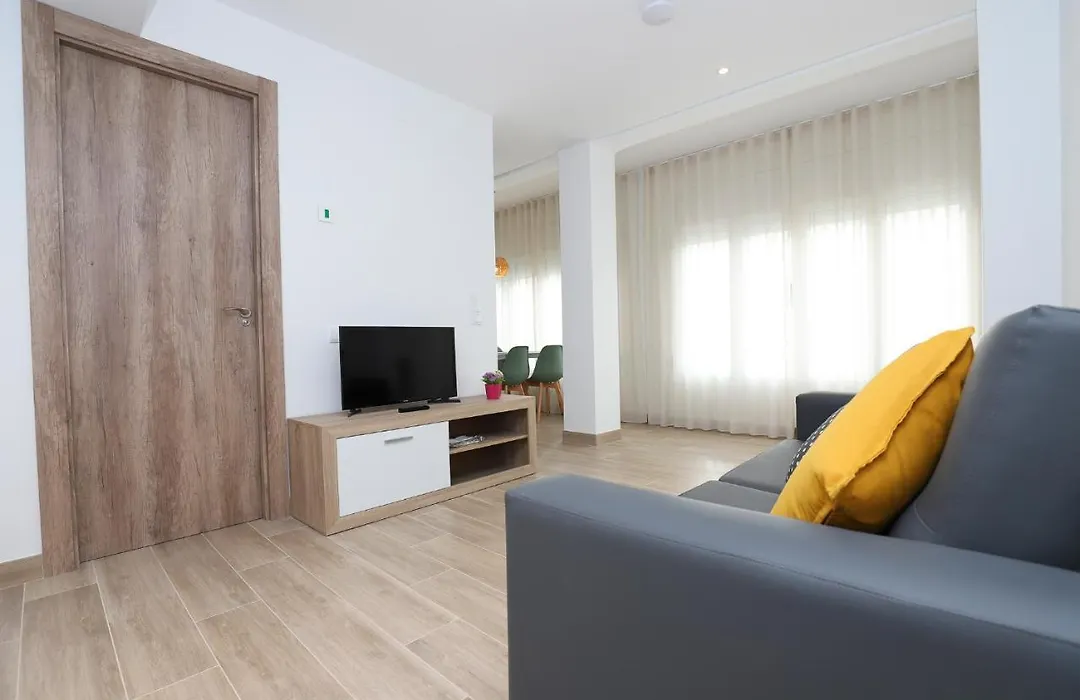 Apartaments Agneta - Rem-1