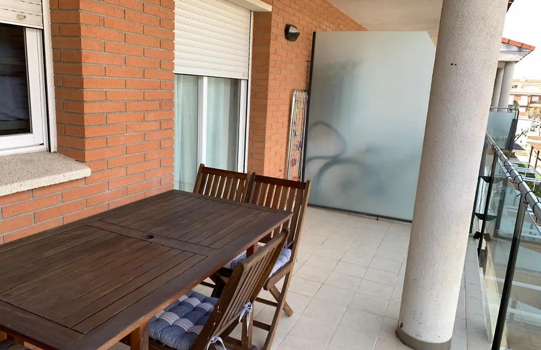 Acogedor Apartamento Con Piscina En Vilafortuny, Cambrils-1