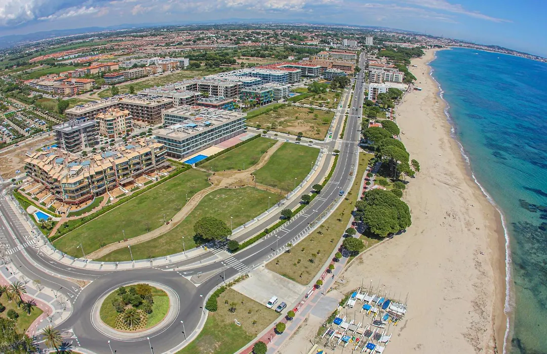 Litoral Costa Dorada - Marina Bajo Only Families-1