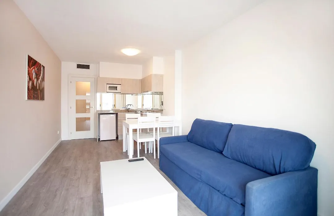 Apartamentos Port Eugeni-1