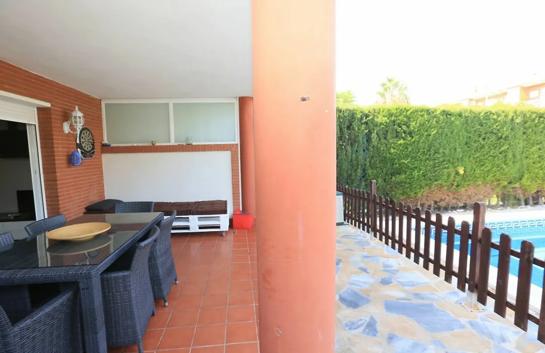 Casa Vista A La Piscina Para 8 Personas En Cambrils-1