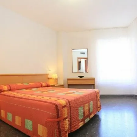 Apartamento Vista A La Playa Para 6 Personas En Cambrils-3