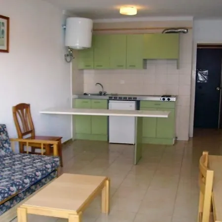 Apartamentos Port Gavina Els Pins-3