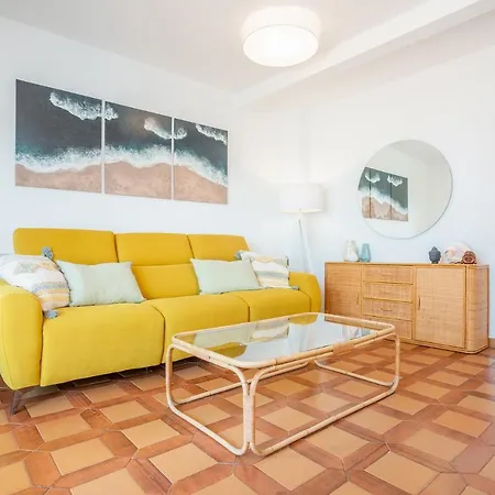 Beach House Cambrils Apartamento en Primera Línea de playa-2