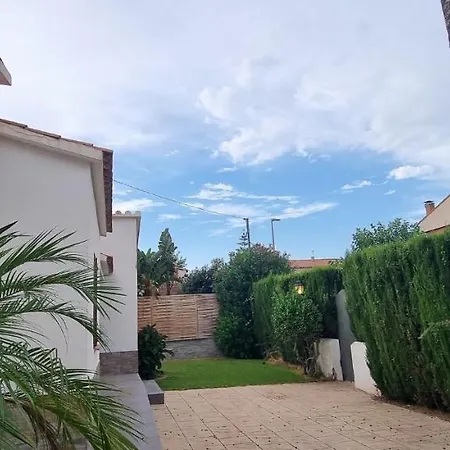 Miramar Serveis - 7421 Villa Pilarica Con Piscina Privada Y Jardin-2