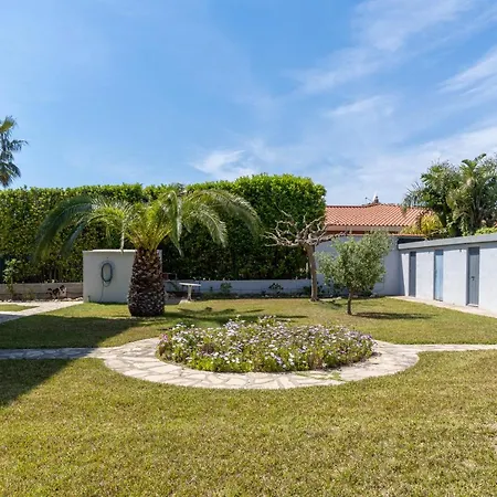 Mediterranean Way - Les Ones-3