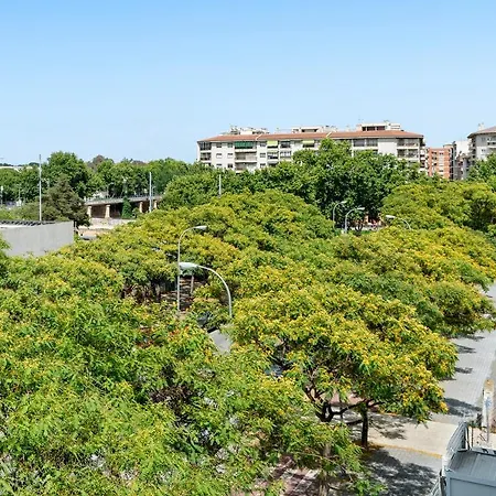 Magical 2Br Condo In The Heart Of Cambrils-3