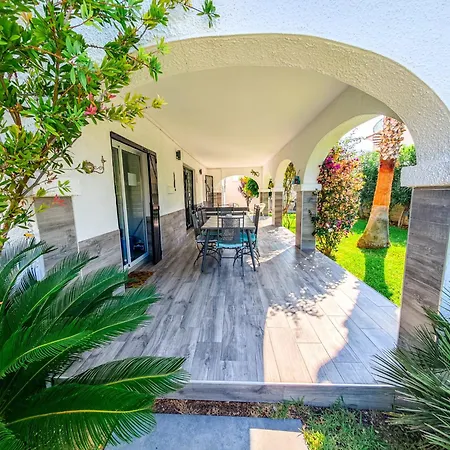 Litoral Costa Dorada - Casa Osca Only Families-3