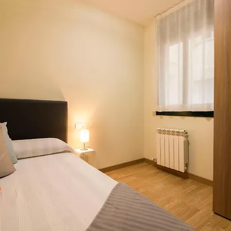 Apartamentos Elcano-2