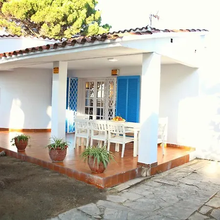 Superb Seafront Villa-2
