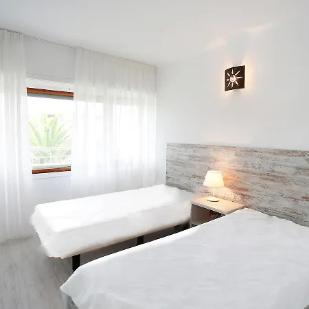 Apartment Tahiti Cambrils-3