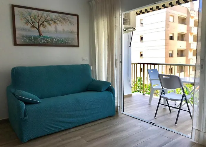 Apartamento reformado con terraza y en 2da linea de mar 146B - INMO22 Apartamento Cambrils
