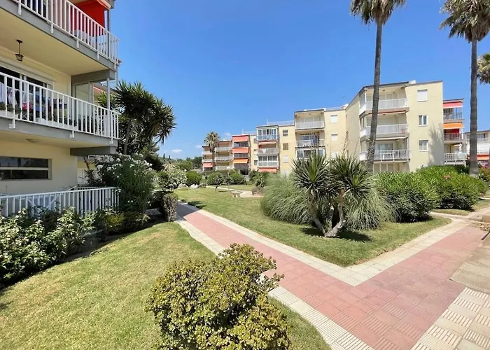 Precioso apartamento recién reformado Cambrils admite animales