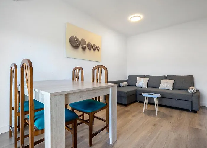Haustierfreundliches Hauzify I Apartaments Reddis Cambrils
